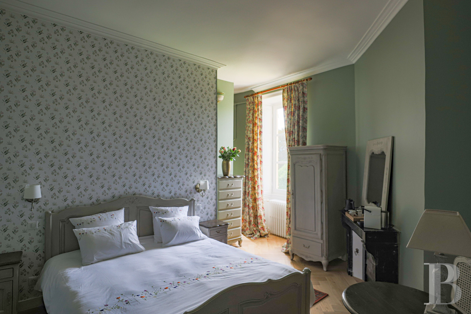 Dans la Sarthe, à l’est du Mans, un château du 19e siècle d’inspiration Renaissance dans son parc de onze hectares - photo  n°29